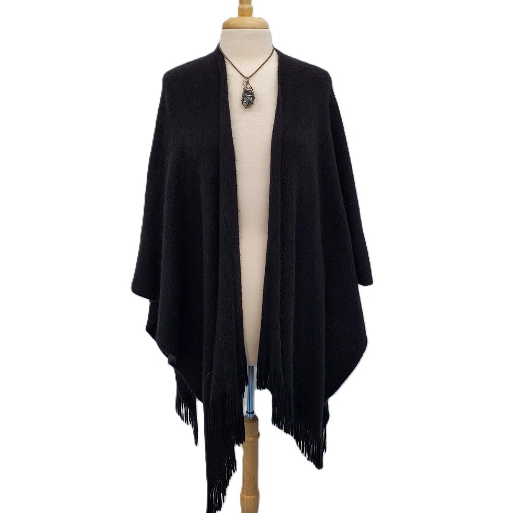 Black Fringe Poncho Shawl Wrap Minimal Chic Layering Cozycore Fall Winter Outfit